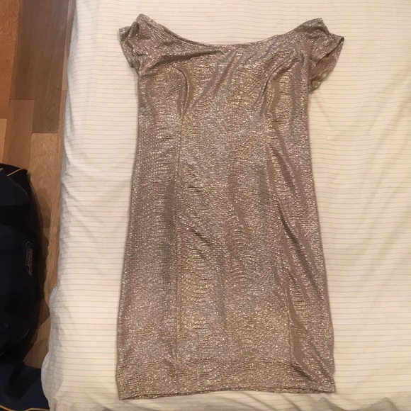 Guess gold dress - Picture 1 of 2